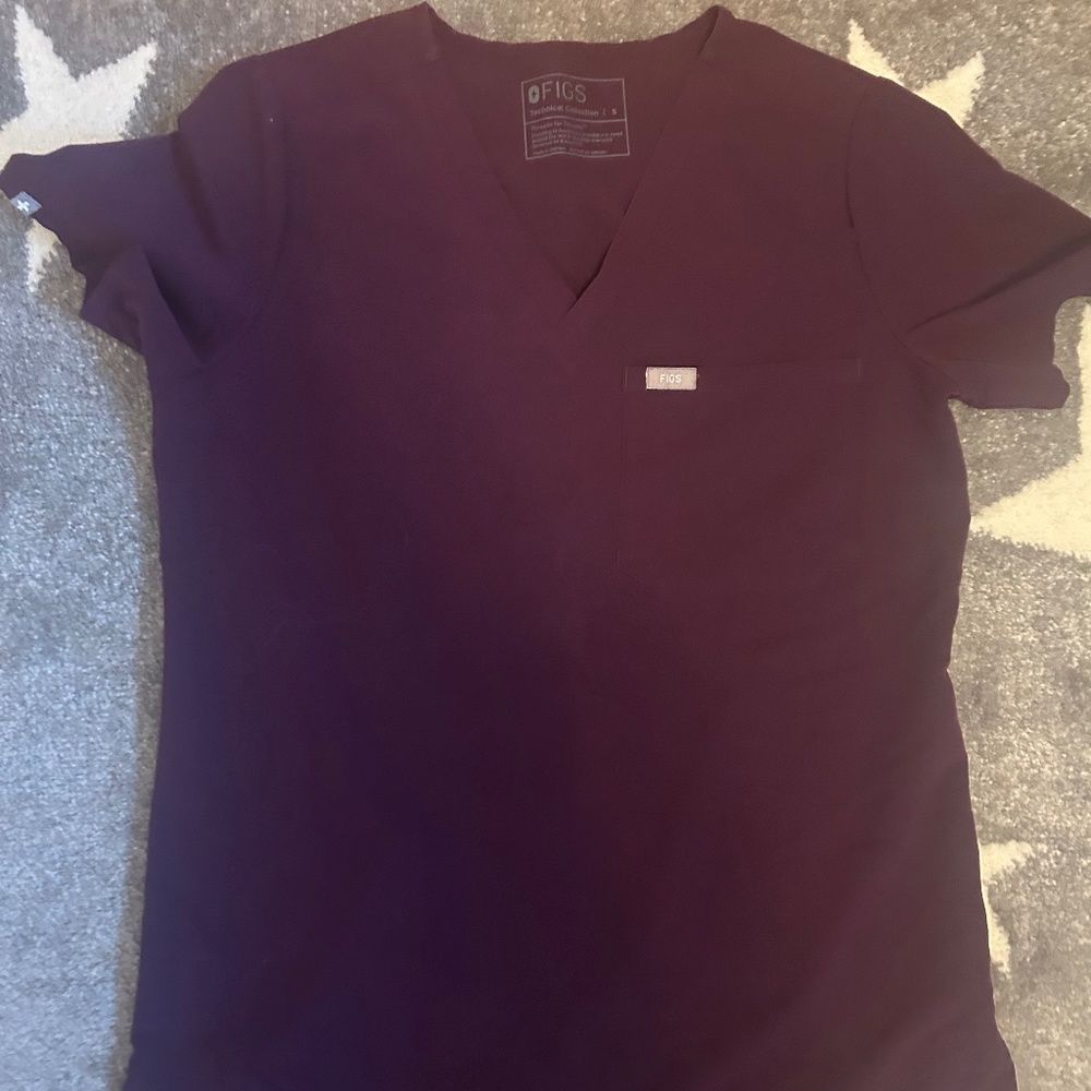 Figs purple scrub top